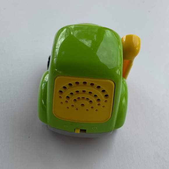 Vetch set of four vehicles With Lights and Sounds - Picture 6 of 14